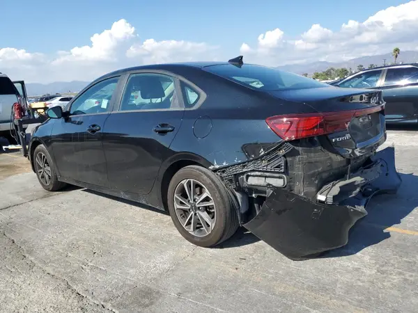 3KPF24AD0RE747051 2024 KIA FORTE - Image 2