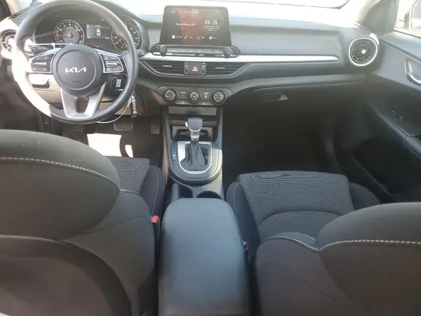 3KPF24AD0RE747521 2024 KIA FORTE - Image 8