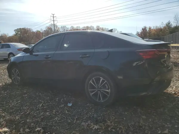 3KPF24AD0RE747552 2024 KIA FORTE - Image 2