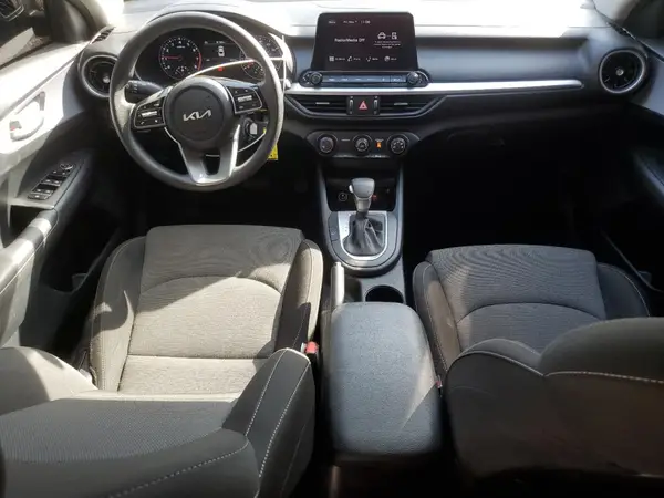 3KPF24AD0RE747552 2024 KIA FORTE - Image 8