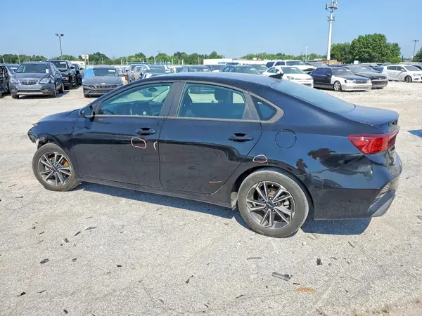 3KPF24AD0RE748734 2024 KIA FORTE - Image 2