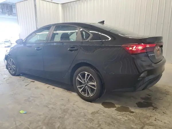 3KPF24AD0RE749155 2024 KIA FORTE - Image 2