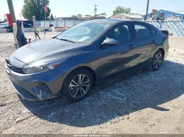 3KPF24AD0RE749866 2024 KIA FORTE - Image 2