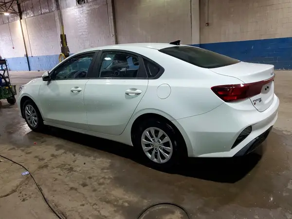 3KPF24AD0RE750404 2024 KIA FORTE - Image 2