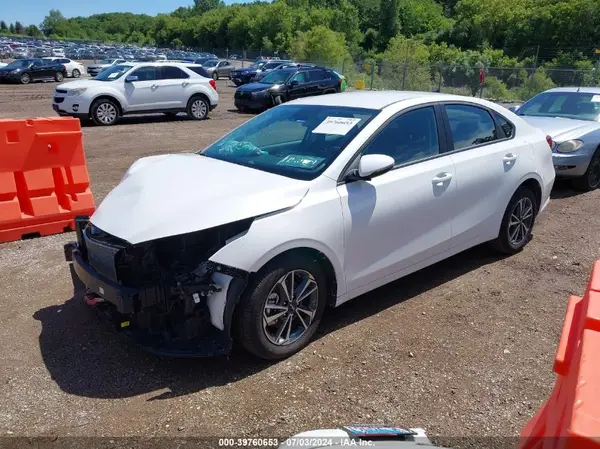 3KPF24AD0RE751360 2024 KIA FORTE - Image 2