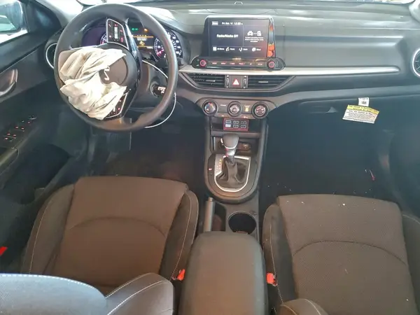 3KPF24AD0RE751455 2024 KIA FORTE - Image 8