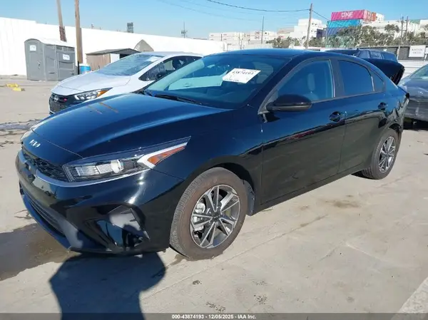 3KPF24AD0RE752475 2024 KIA FORTE - Image 2