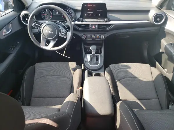 3KPF24AD0RE757109 2024 KIA FORTE - Image 8