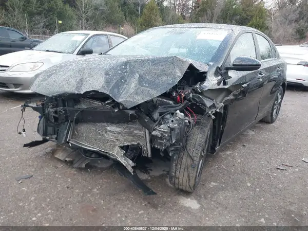3KPF24AD0RE761760 2024 KIA FORTE - Image 2