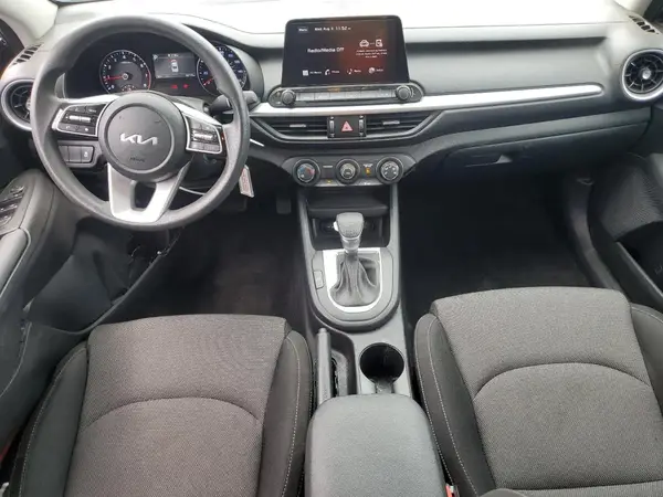 3KPF24AD0RE762035 2024 KIA FORTE - Image 8