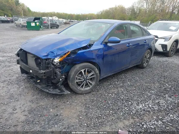 3KPF24AD0RE762973 2024 KIA FORTE - Image 2