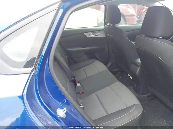 3KPF24AD0RE762973 2024 KIA FORTE - Image 8