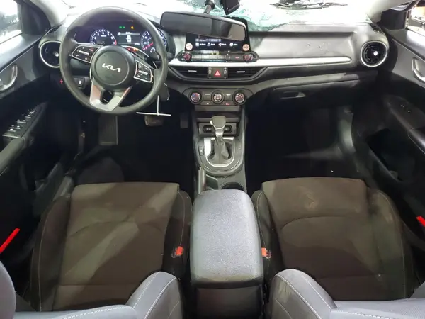 3KPF24AD0RE766019 2024 KIA FORTE - Image 8