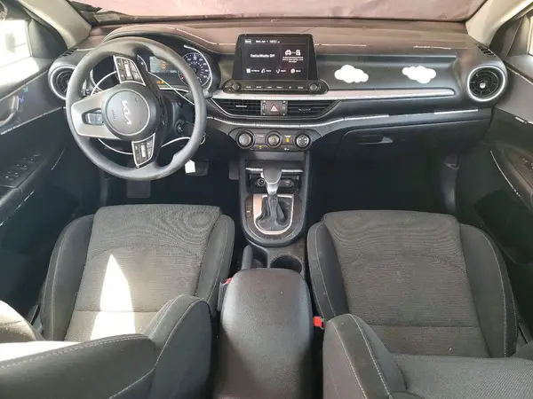 3KPF24AD0RE768739 2024 KIA FORTE - Image 8