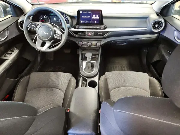 3KPF24AD0RE768966 2024 KIA FORTE - Image 8
