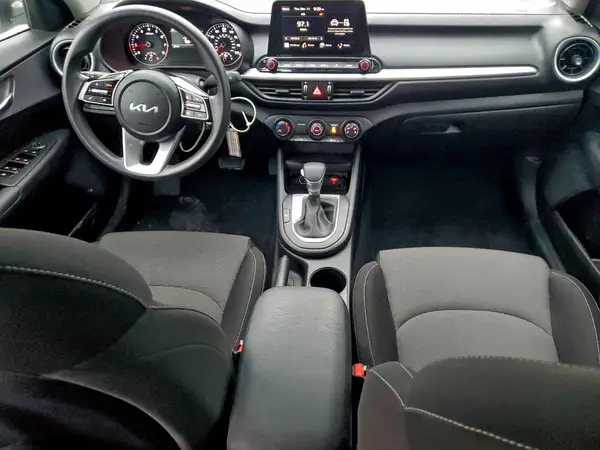 3KPF24AD0RE769048 2024 KIA FORTE - Image 8
