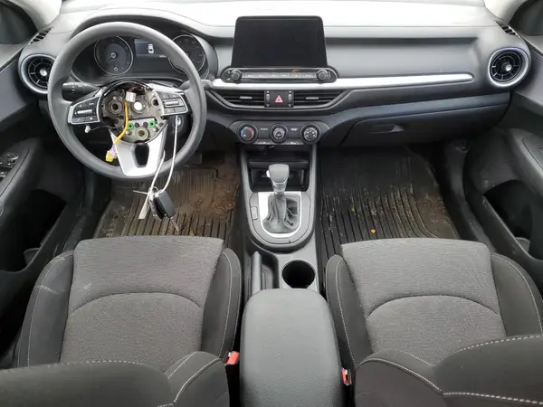 3KPF24AD0RE771267 2024 KIA FORTE - Image 8
