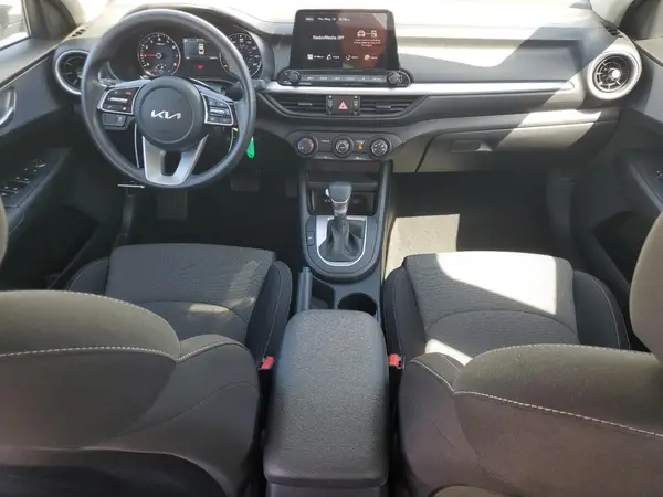 3KPF24AD0RE771480 2024 KIA FORTE - Image 8
