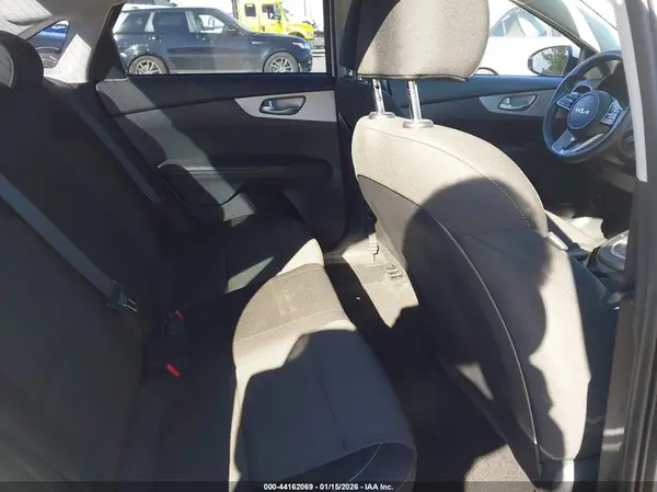 3KPF24AD0RE771589 2024 KIA FORTE - Image 8