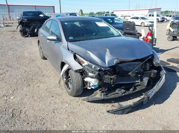 3KPF24AD0RE772550 2024 KIA FORTE - Image 1
