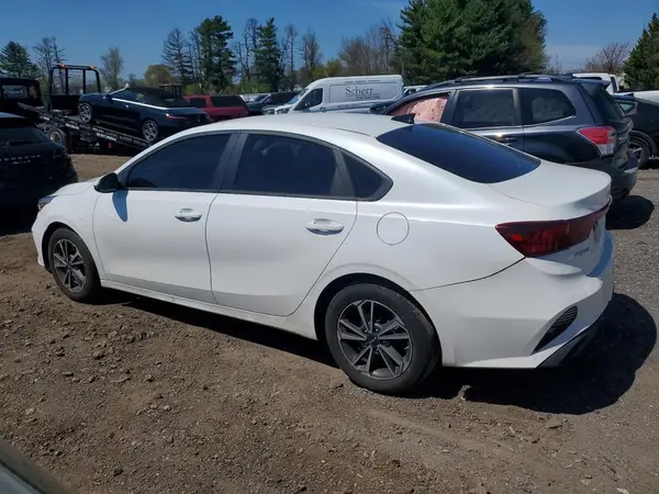 3KPF24AD0RE773827 2024 KIA FORTE - Image 2