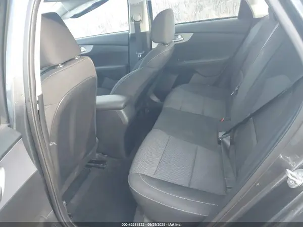 3KPF24AD0RE777909 2024 KIA FORTE - Image 8