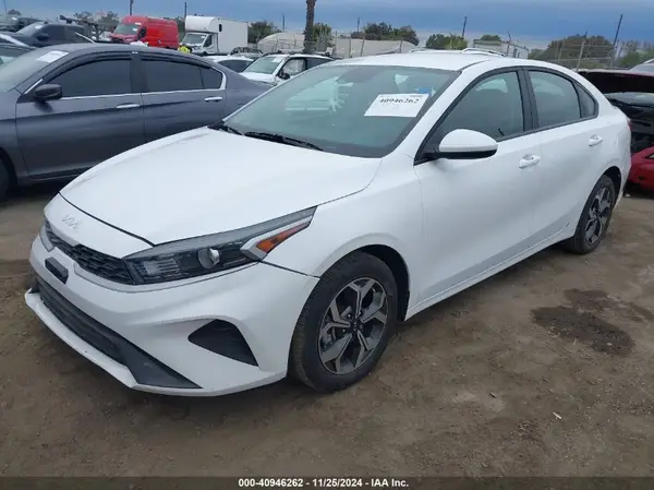 3KPF24AD0RE779501 2024 KIA FORTE - Image 2