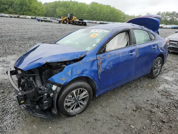 3KPF24AD0RE780289 2024 KIA FORTE - Image 1