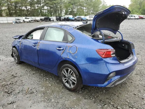 3KPF24AD0RE780289 2024 KIA FORTE - Image 2