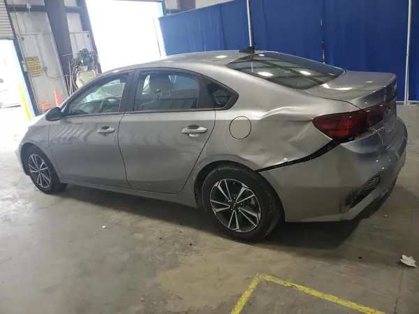 3KPF24AD0RE780325 2024 KIA FORTE - Image 2
