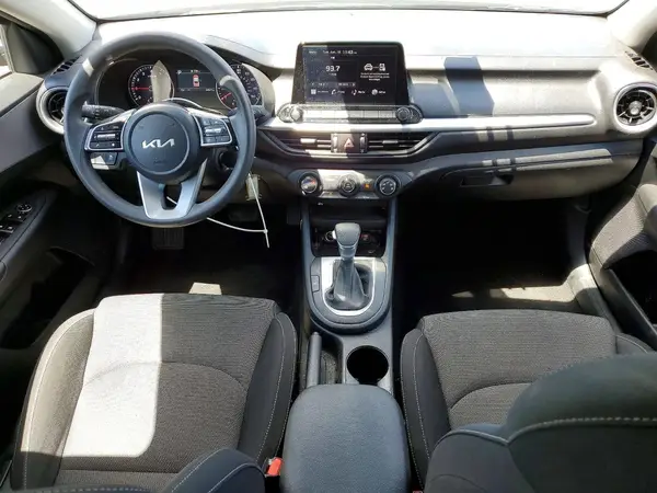 3KPF24AD0RE782091 2024 KIA FORTE - Image 8