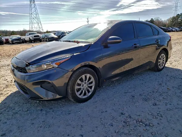 3KPF24AD0RE784598 2024 KIA FORTE - Image 1