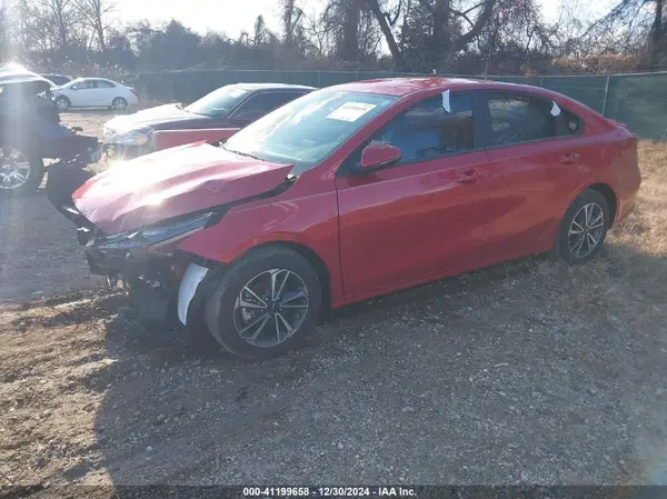 3KPF24AD0RE785038 2024 KIA FORTE - Image 2
