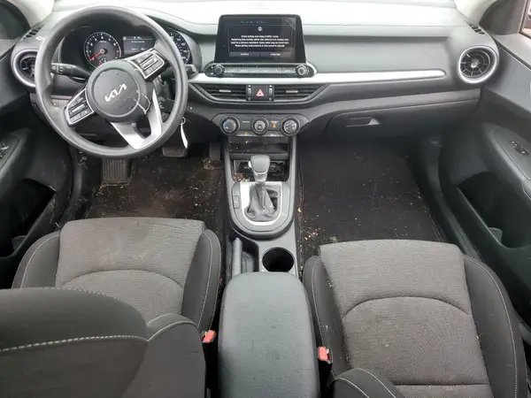 3KPF24AD0RE786965 2024 KIA FORTE - Image 8
