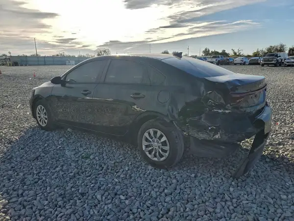 3KPF24AD0RE787680 2024 KIA FORTE - Image 2