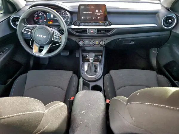 3KPF24AD0RE787680 2024 KIA FORTE - Image 8