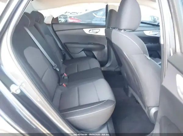 3KPF24AD0RE791521 2024 KIA FORTE - Image 8