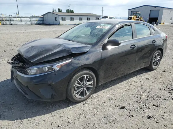 3KPF24AD0RE791843 2024 KIA FORTE - Image 1