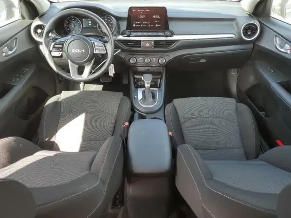 3KPF24AD0RE791843 2024 KIA FORTE - Image 8