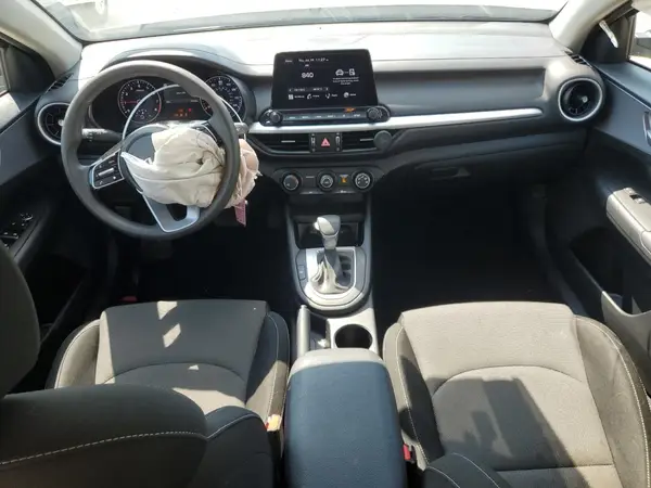 3KPF24AD0RE793205 2024 KIA FORTE - Image 8