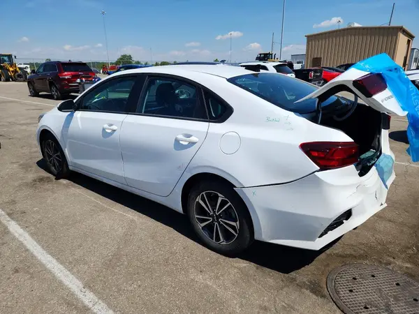 3KPF24AD0RE794032 2024 KIA FORTE - Image 2