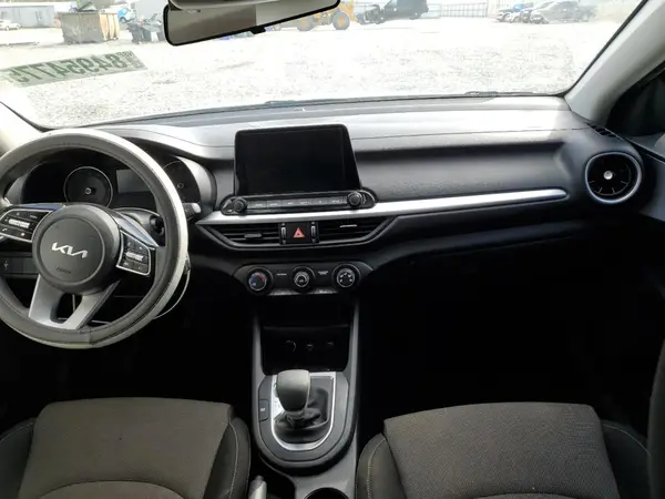 3KPF24AD0RE794242 2024 KIA FORTE - Image 8