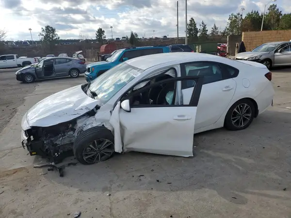 3KPF24AD0RE794578 2024 KIA FORTE - Image 1