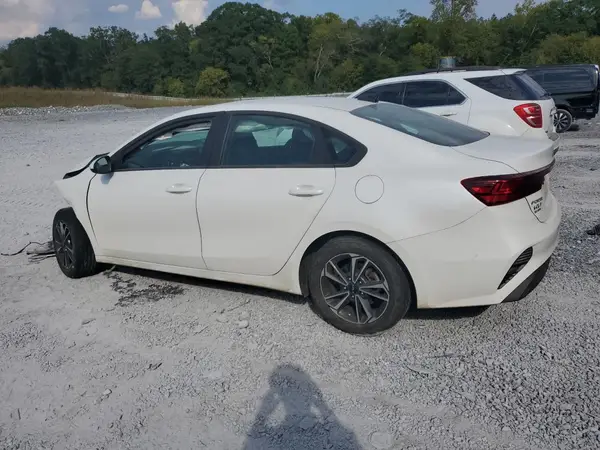 3KPF24AD0RE794693 2024 KIA FORTE - Image 2