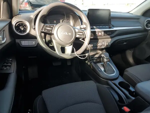 3KPF24AD0RE796766 2024 KIA FORTE - Image 8