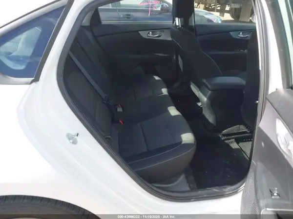 3KPF24AD0RE798503 2024 KIA FORTE - Image 8