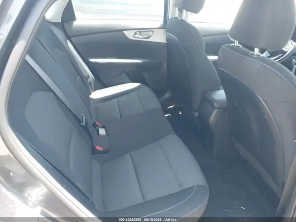 3KPF24AD0RE798954 2024 KIA FORTE - Image 8