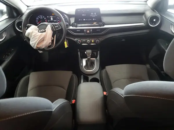 3KPF24AD0RE799487 2024 KIA FORTE - Image 8