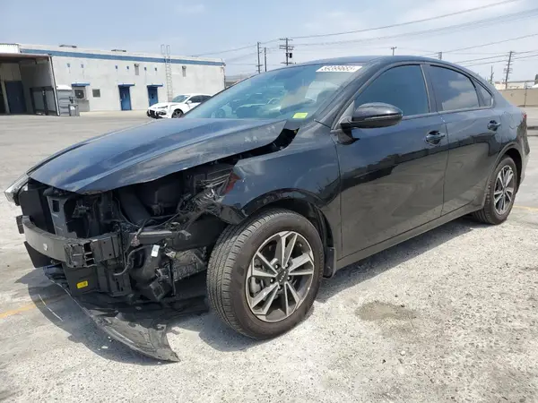 3KPF24AD0RE800508 2024 KIA FORTE - Image 1
