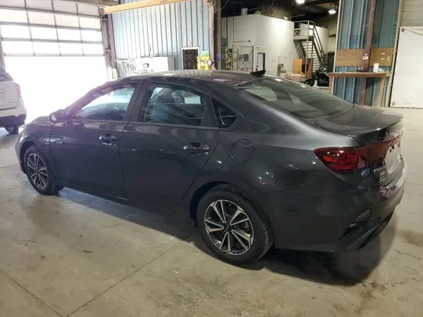 3KPF24AD0RE801299 2024 KIA FORTE - Image 2